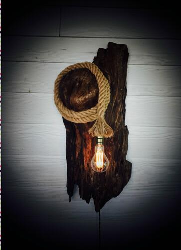 Driftwood and Rope Light